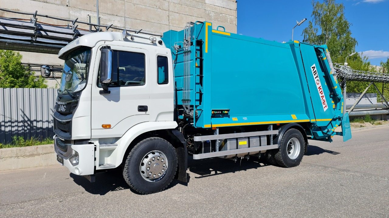 Мусоровоз JAC N200 купить в Нижнем Новгороде с задней разгрузкой в ТРАК МАРКЕТ