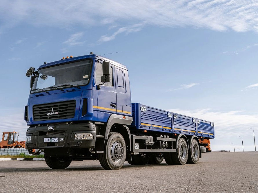 Бортовой автомобиль МАЗ-631228-570-015 6×4
